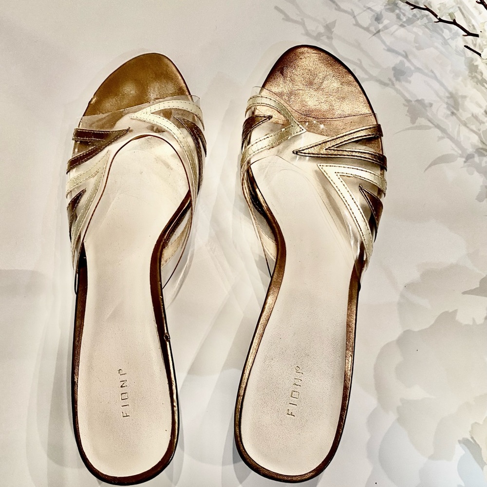 Golden bronze Sandals